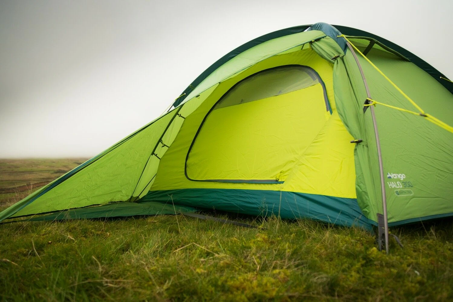 Vango Halo 300 Tent (2022) - Image 2