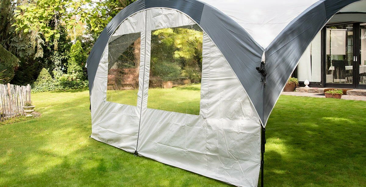 Coleman FastPitch Event Shelter Pro M Sunwall With Door - Image 4
