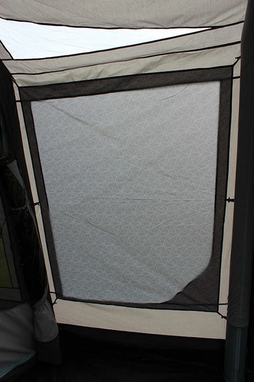 Outdoor Revolution Movelite T4E PC Lowline Awning (180-220cm) (2023) - Image 6